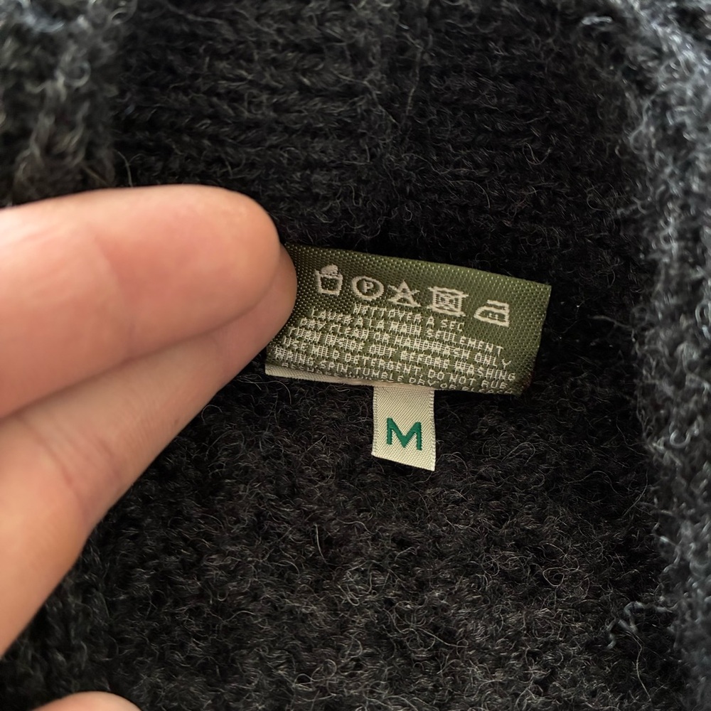 005 - MENS CARRAIGDONN CARDIGAN WOOL GREY SWEATER - Picture 3 of 6